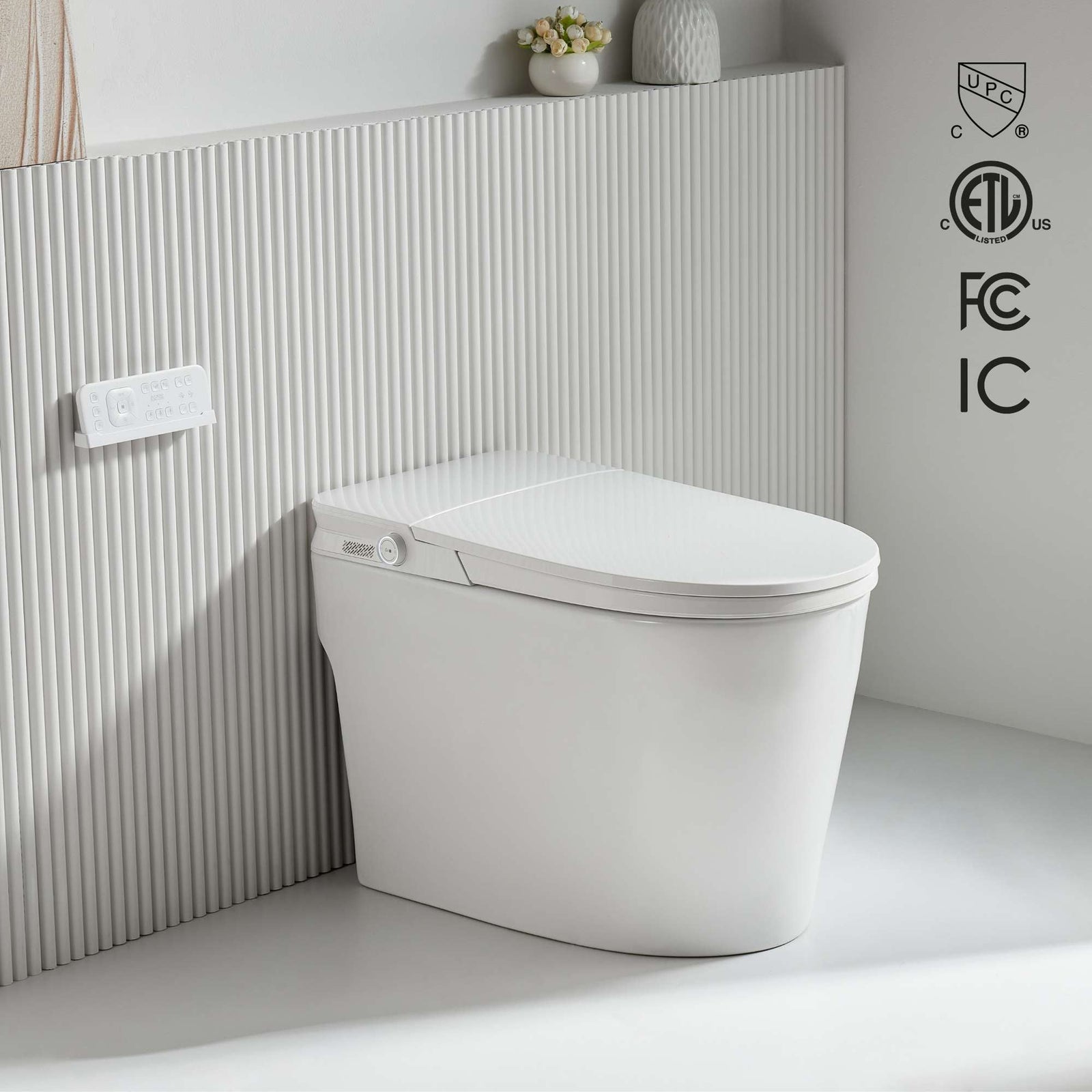 Forno Acqua Luxurious Super Smart Toilet. Includes Bidet, Heated Seat, Auto Flush, Auto Lid, Powerful Flush, Ideal for master bathrooms - CSTE01
