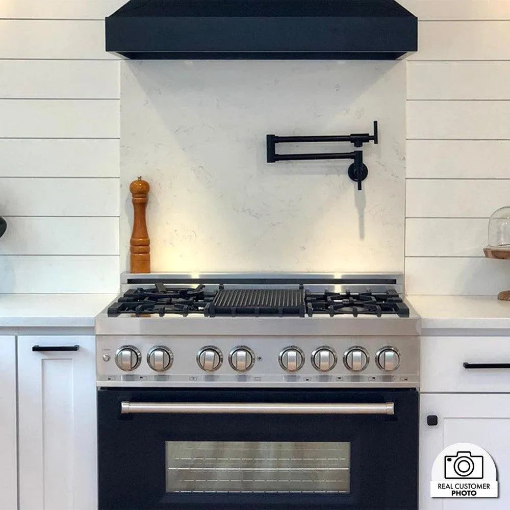 ZLINE Legacy 36-inch range in stainless steel with black matte door RA-BLM-36, view 2