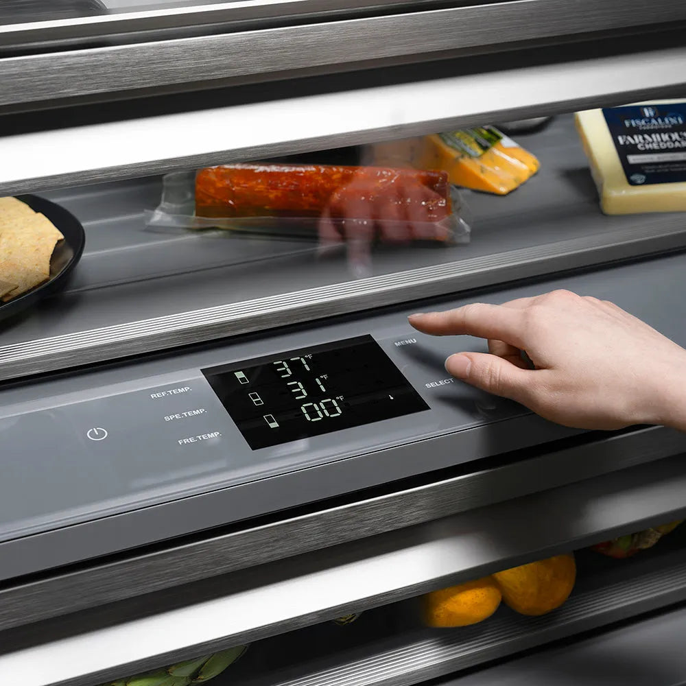 ZLINE Autograph Edition 30-inch refrigerator in stainless steel with graphite gray interior and polished nickel accents GRBIVZ-30430KPN, detail