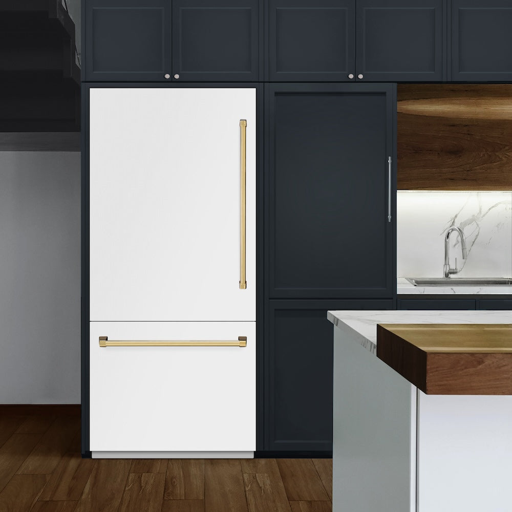 ZLINE Autograph Edition 36-inch refrigerator in white matte with graphite gray interior and polished gold accents GRBITZ-WM-36-G, view 2