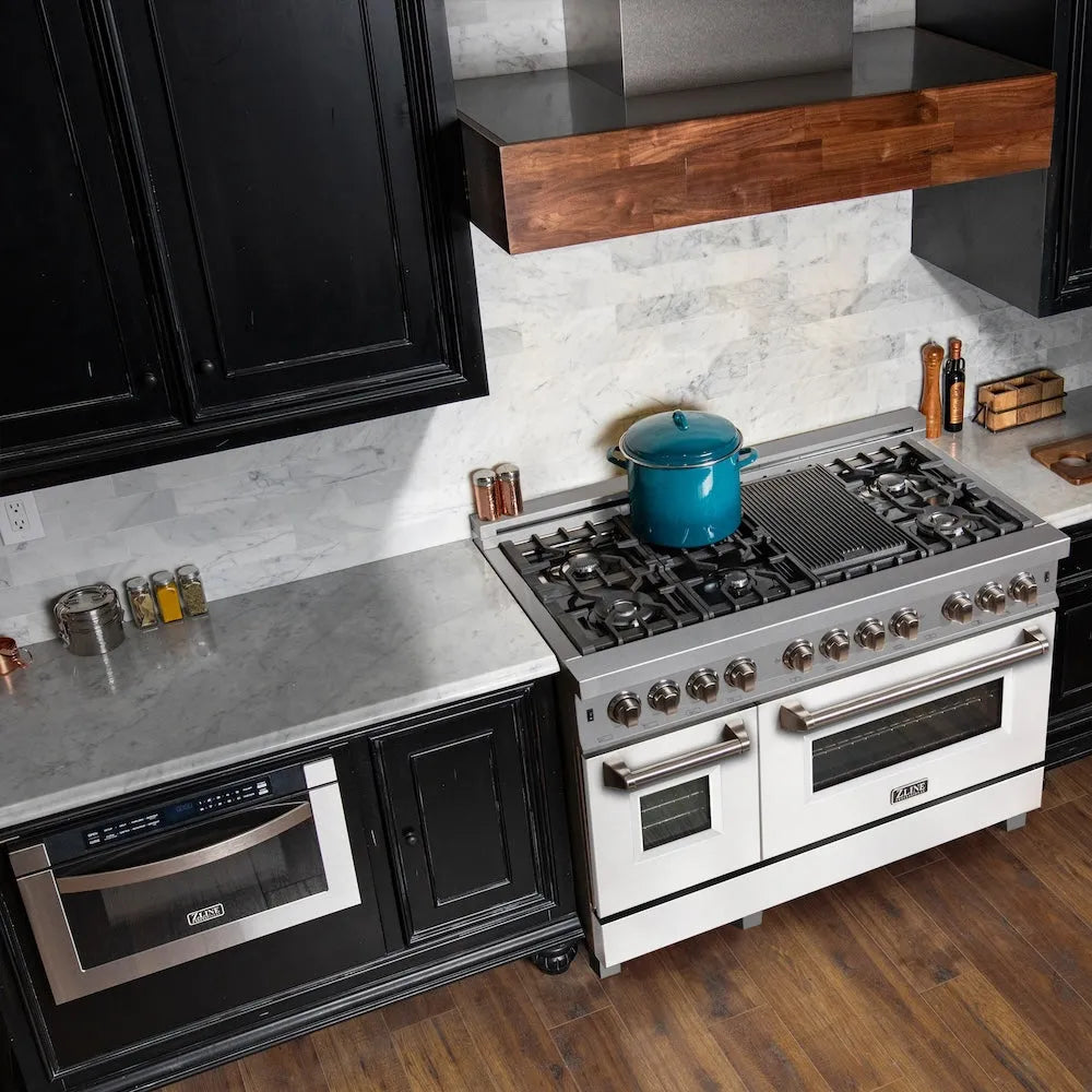 ZLINE Legacy 48-inch range in satin stainless steel with white matte door RAS-WM-48, view 2
