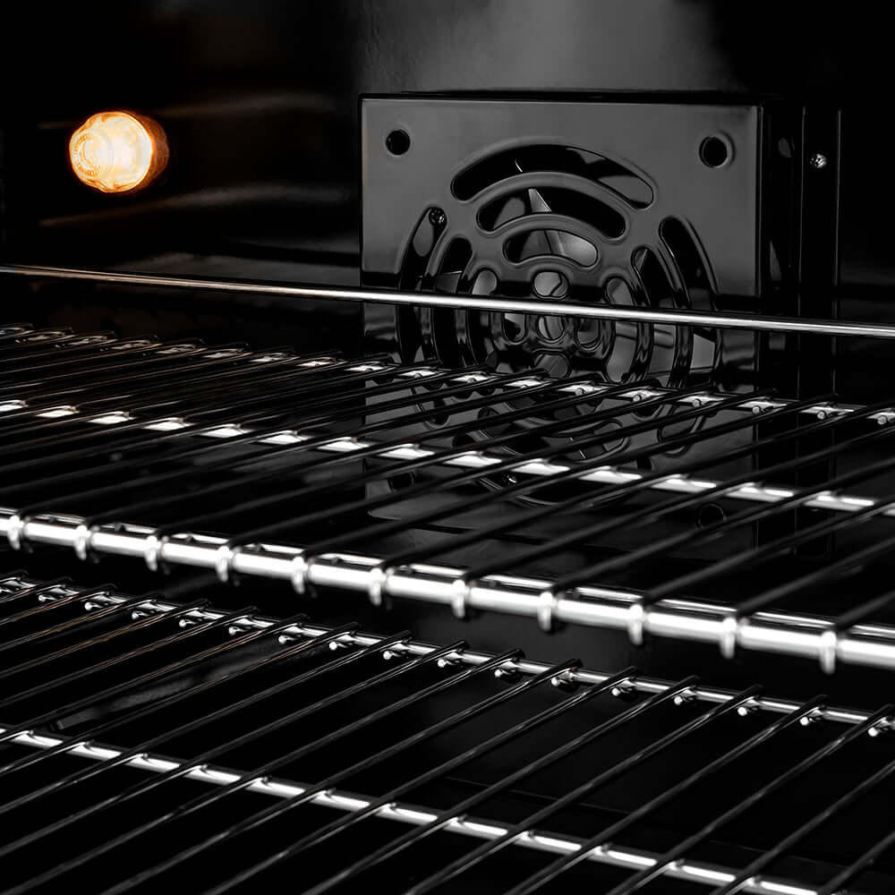 ZLINE Paramount 24-inch range in satin stainless steel with white matte door SINRS-WM-24, detail