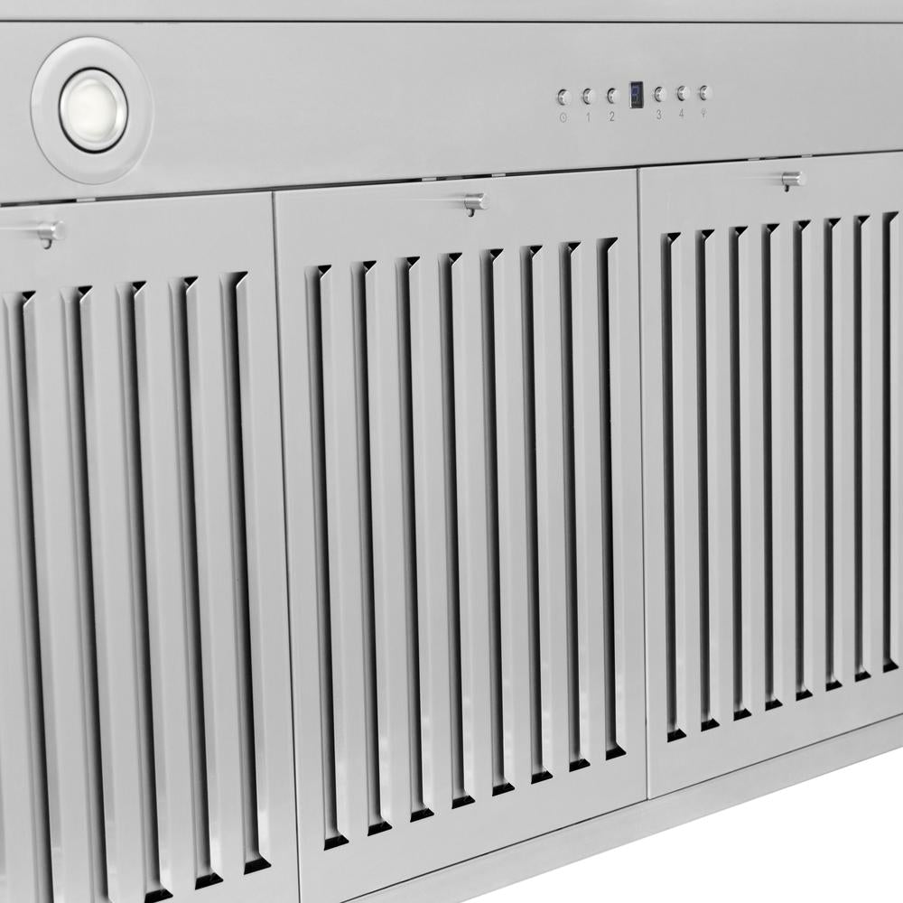 ZLINE Autograph Edition 48-inch range hood in satin stainless steel and polished gold accents KB4SNZ-48-G, detail